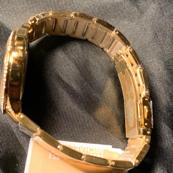 MICHAEL KORS GOLD CRYSTALS WOMEN'S MK6510 WATCH - Picture 7 of 11